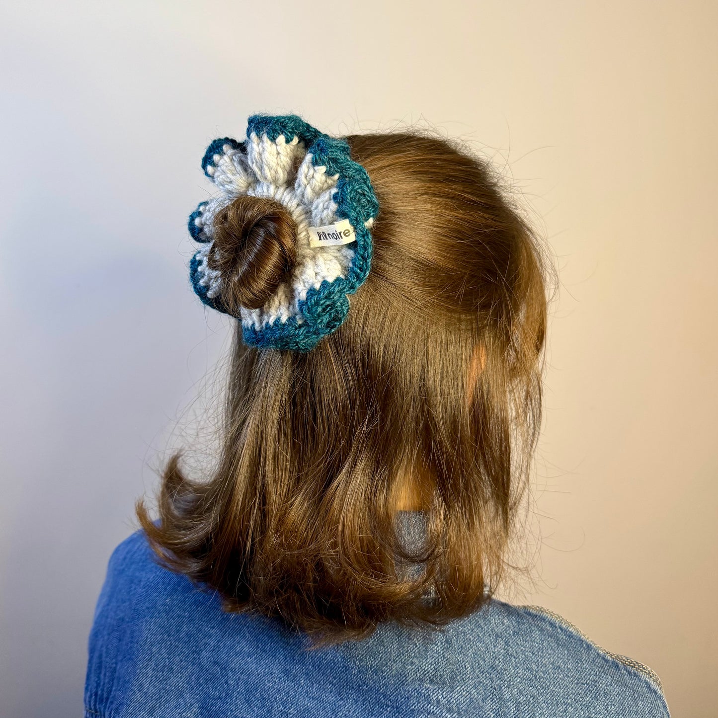 Nênê - Frill Scrunchie
