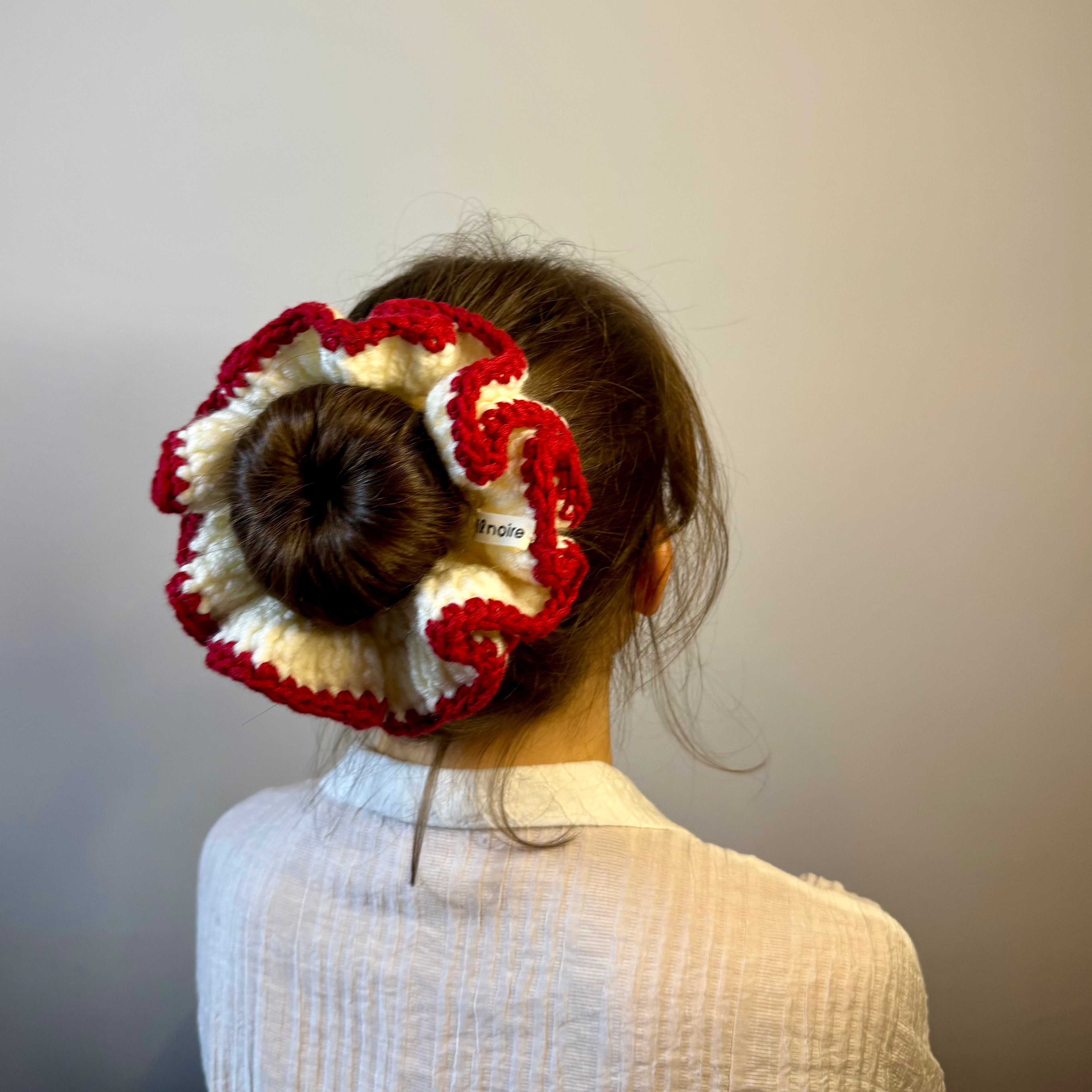 Nênê - Frill Scrunchie