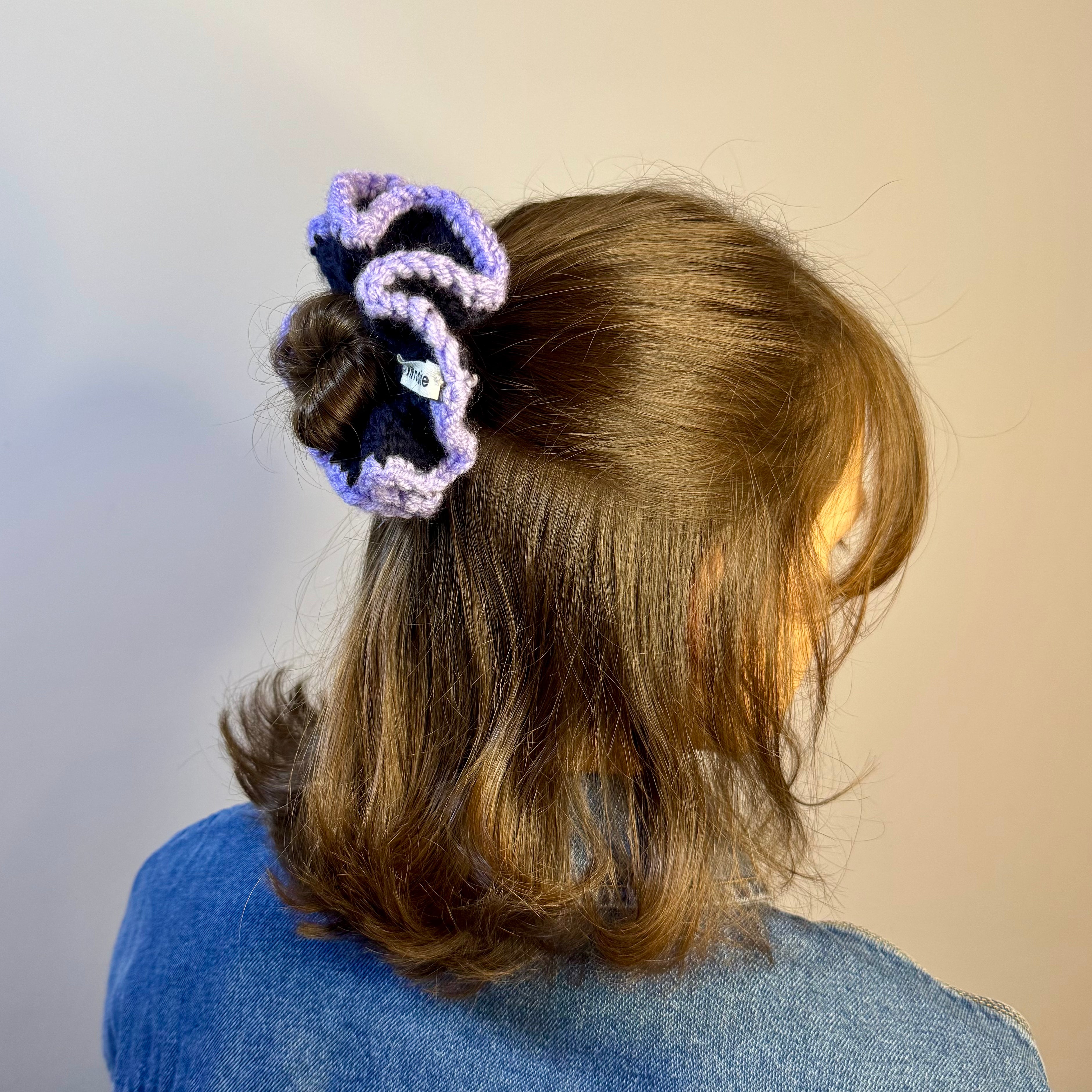 Nênê - Frill Scrunchie