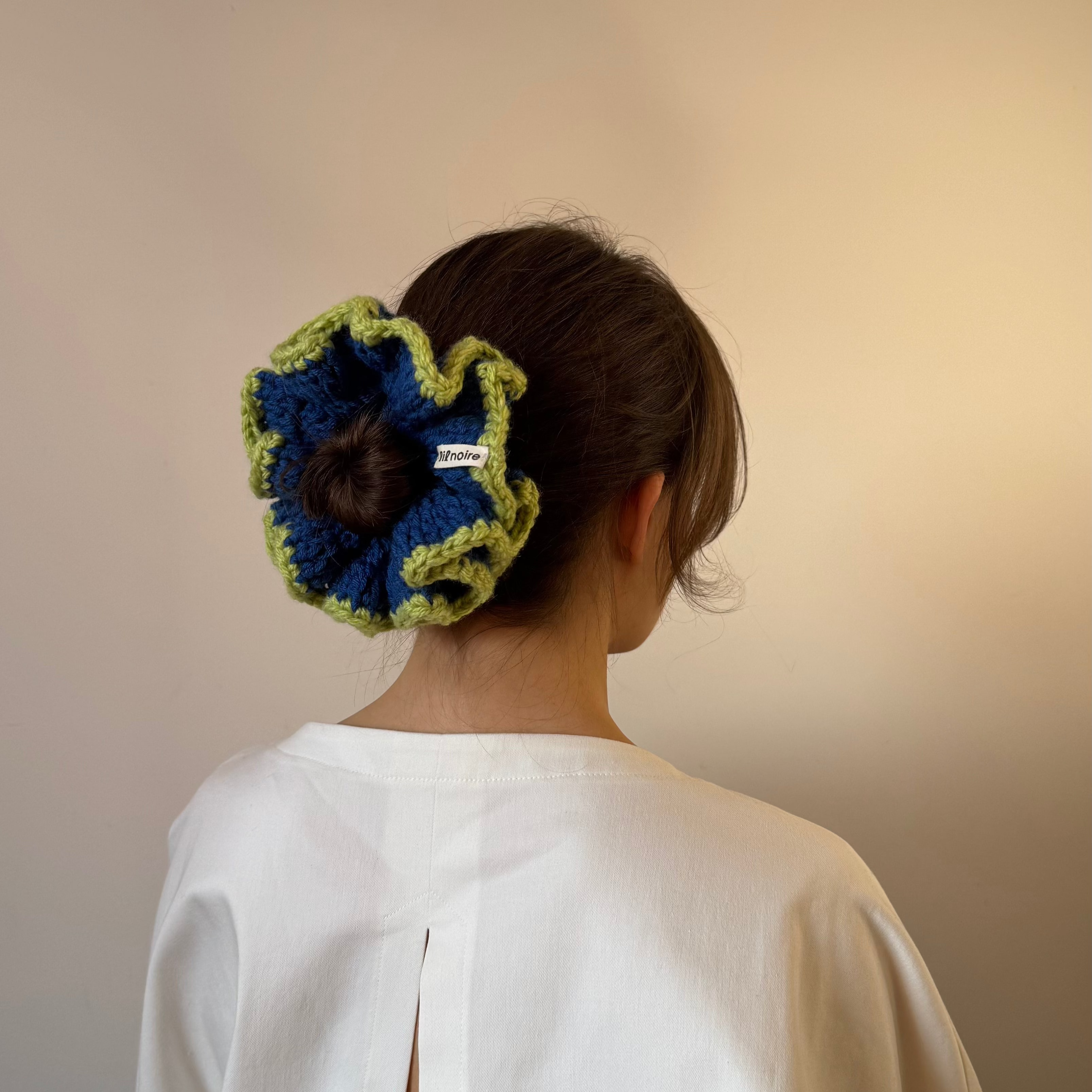 Nênê - Frill Scrunchie