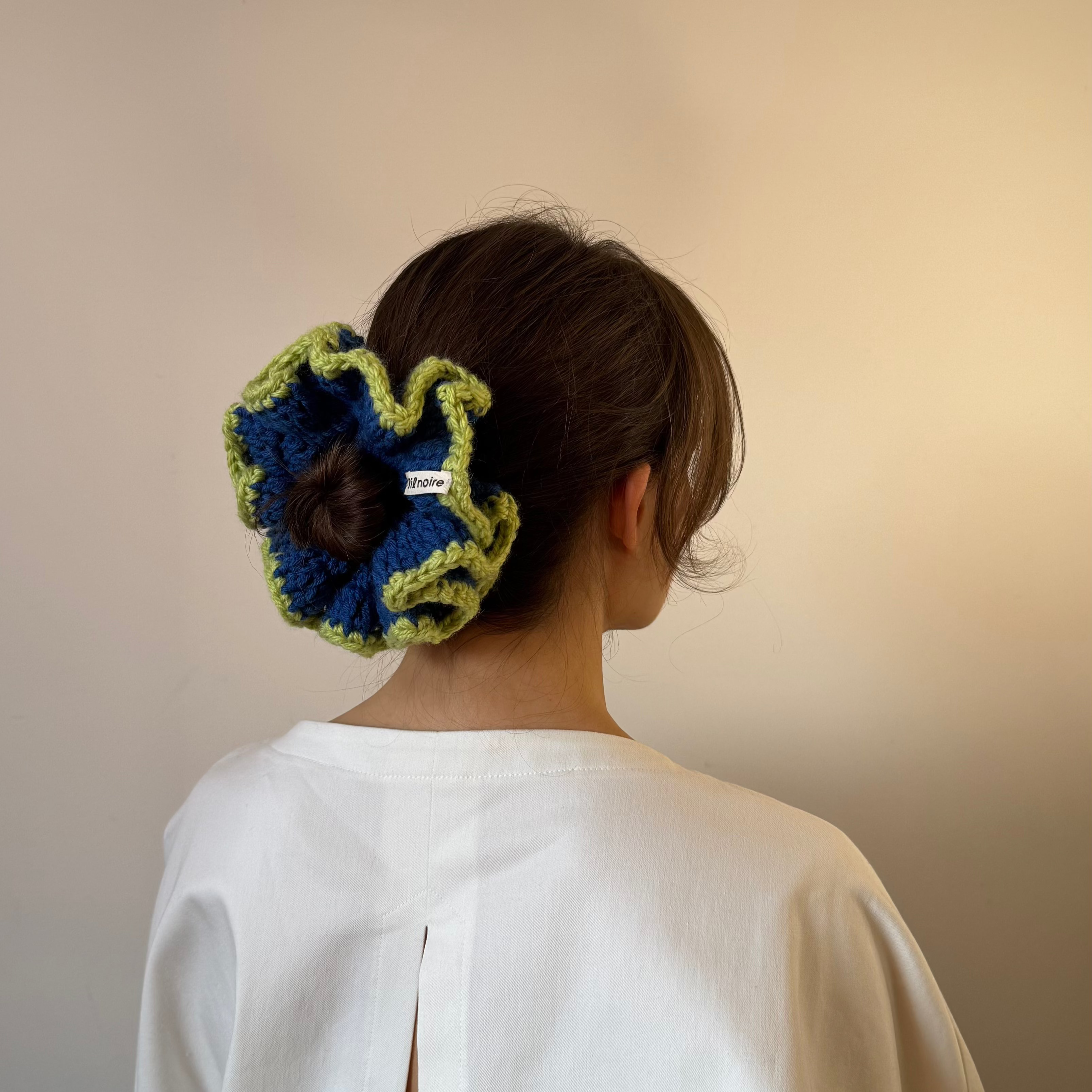 Nênê - Frill Scrunchie