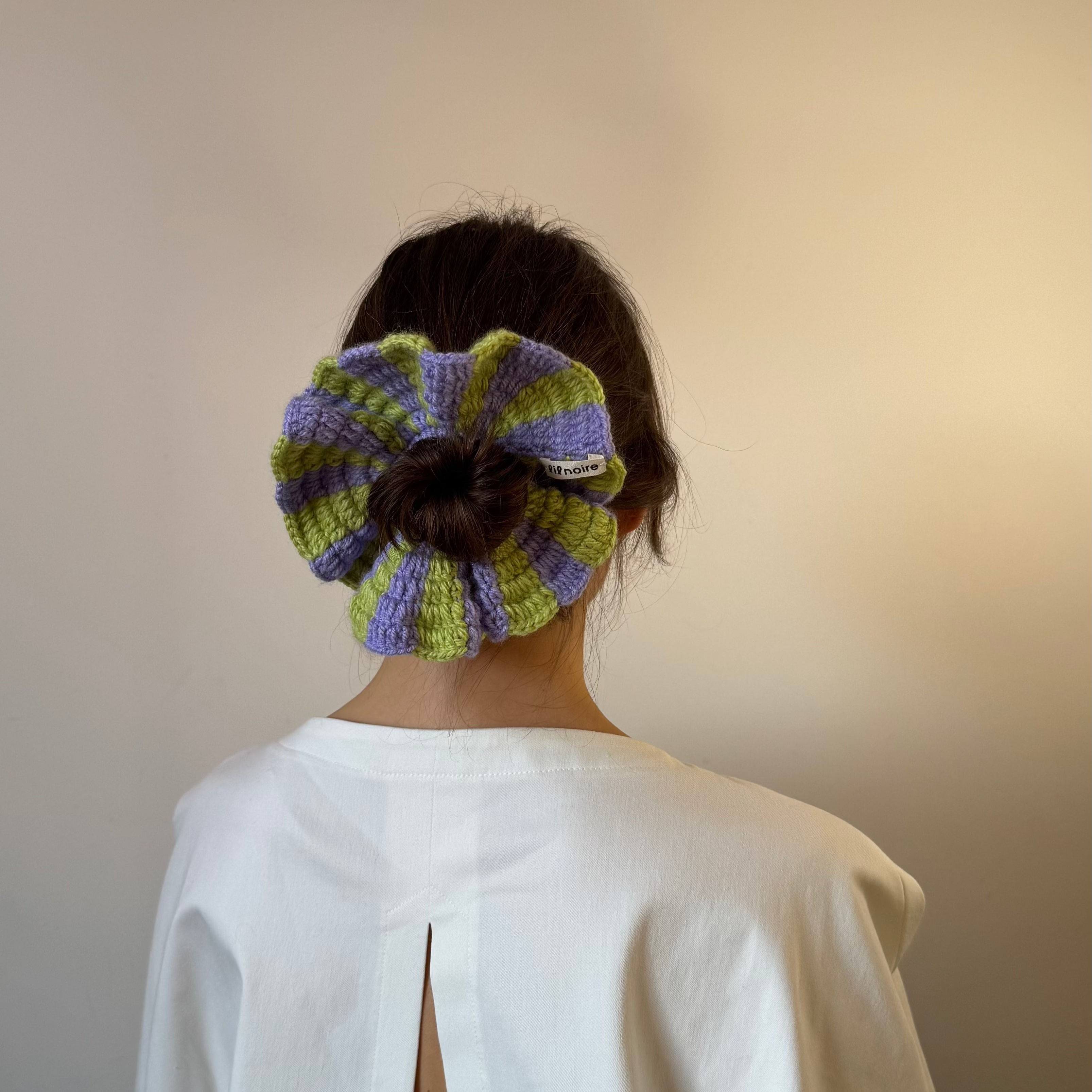 Nênê - Striped Scrunchie